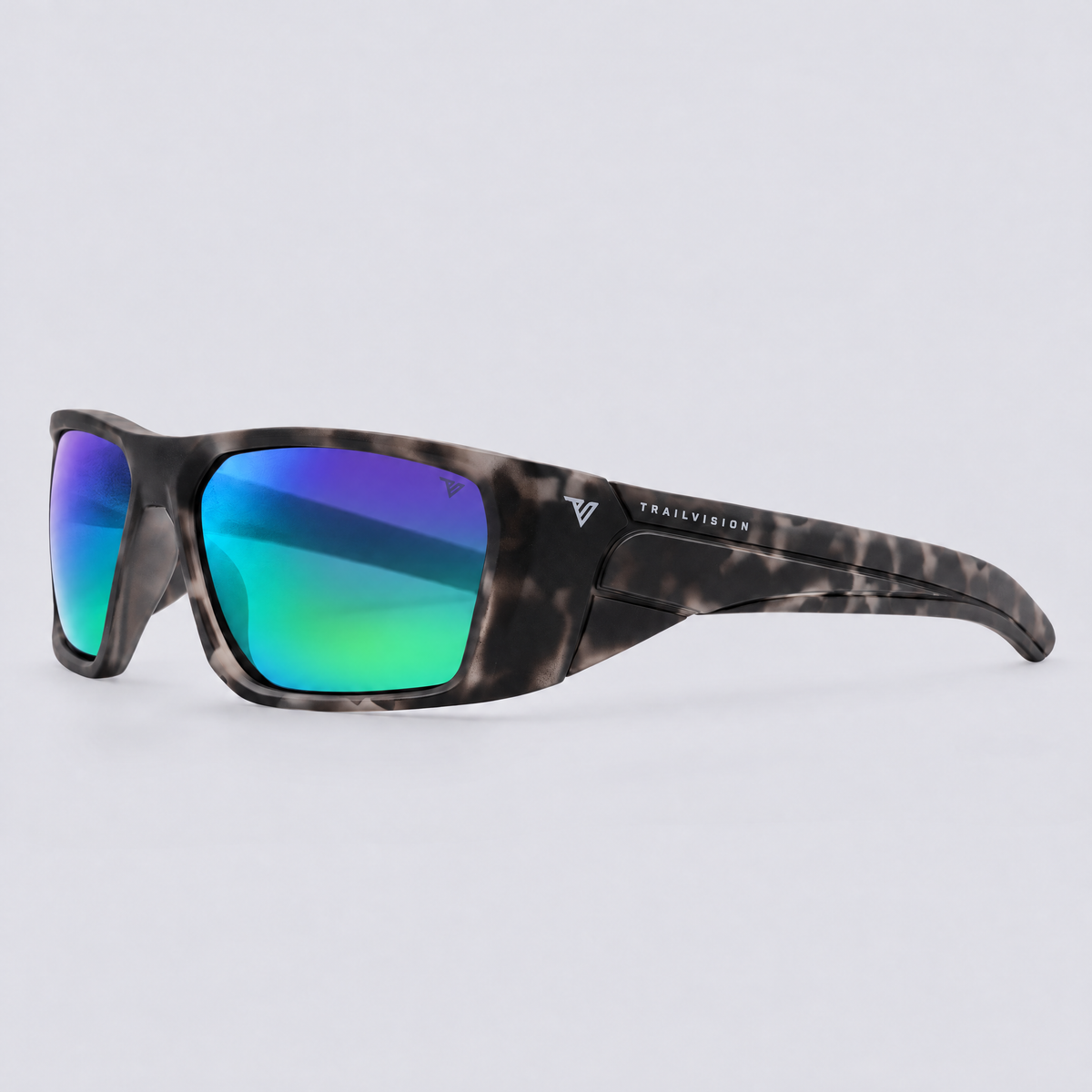 Vanguard 2.0 polarized sunglasses, Matte Grey Tortoise frame, Green mirror lenses – angle view