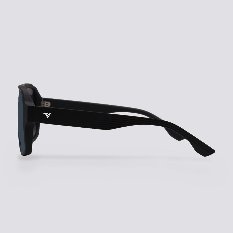 Highland polarized sunglasses, Matte Black frame, Smoke lens, side view