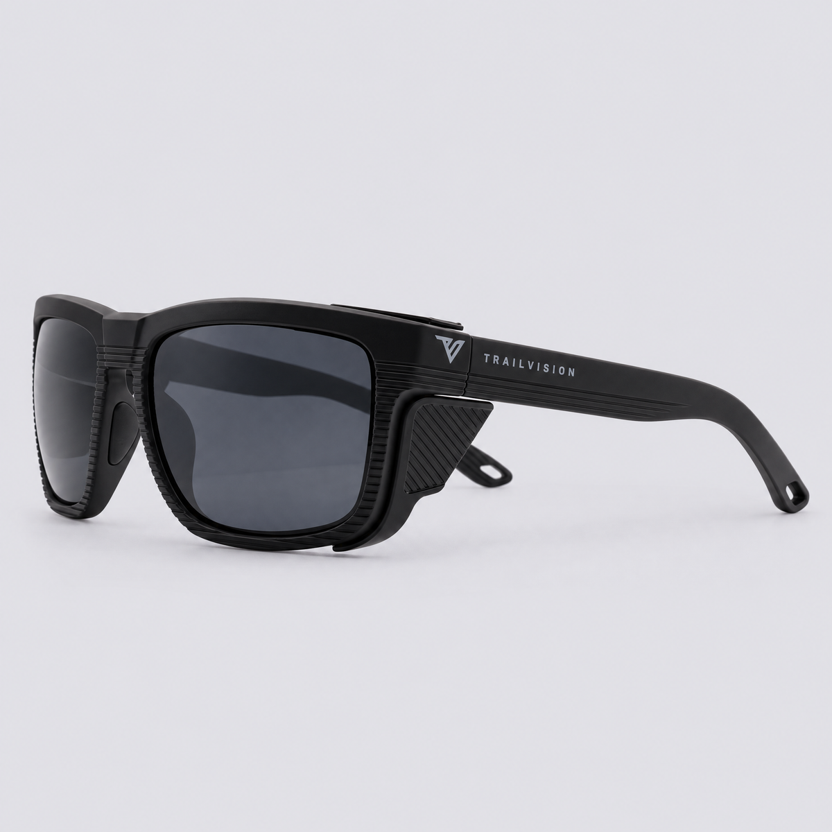 Ridgeline XL Matte Black / Polarized Smoke – angle view