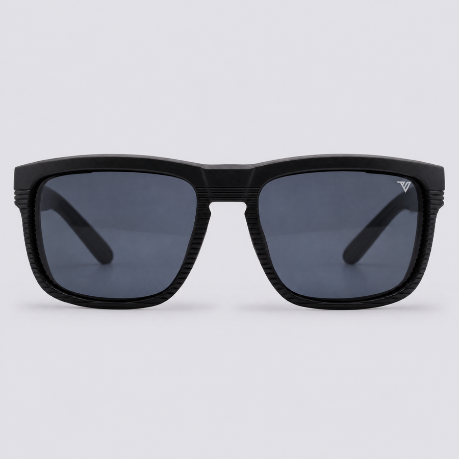 Ridgeline XL Matte Black / Polarized Smoke – front view