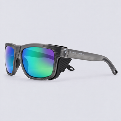 Ridgeline XL Matte Crystal Dark Grey / Polarized Green – angle view