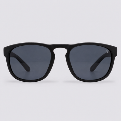 Trekker polarized sunglasses, Matte Black frame, Smoke lenses – front view