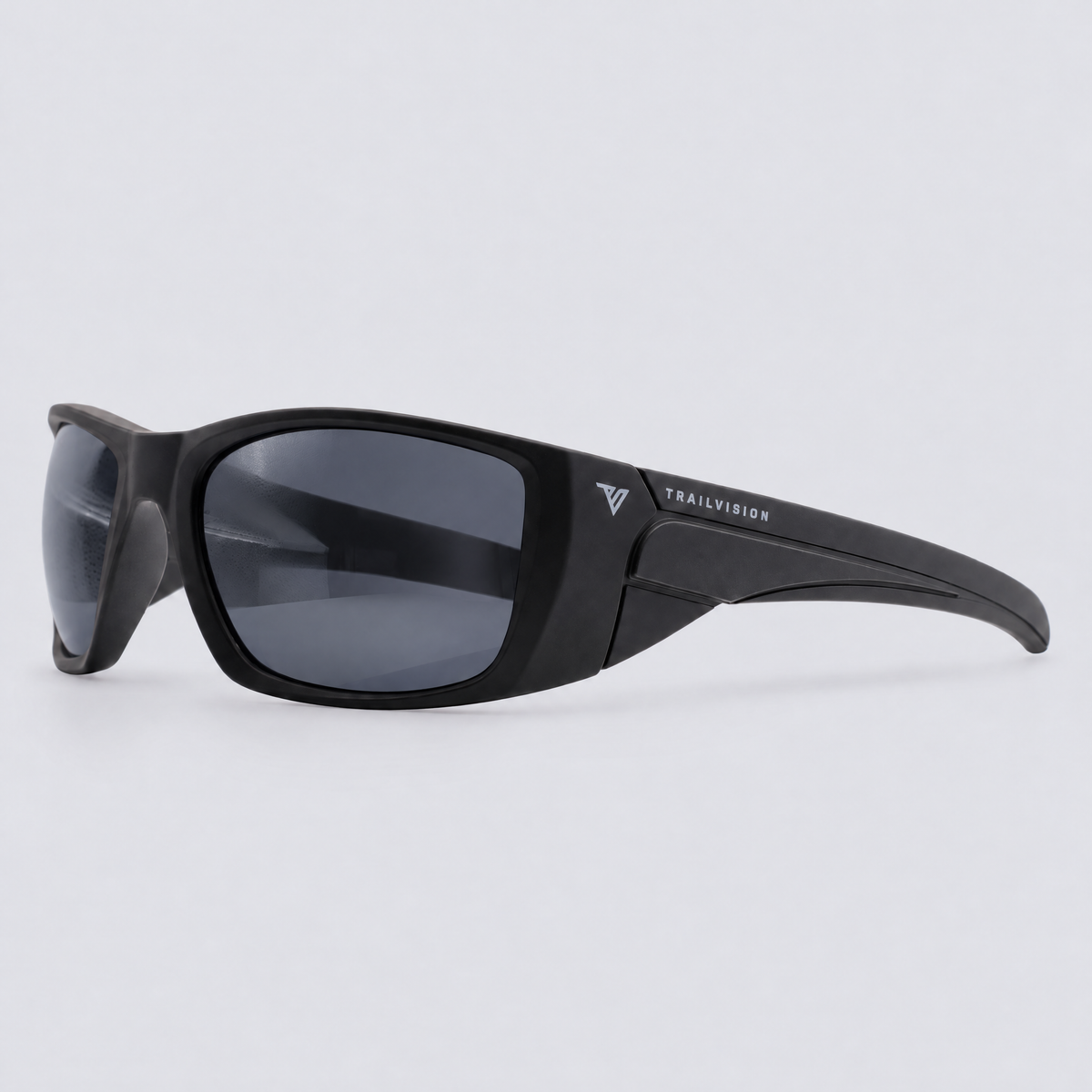 Vanguard XL Matte Black / Polarized Smoke – angle view