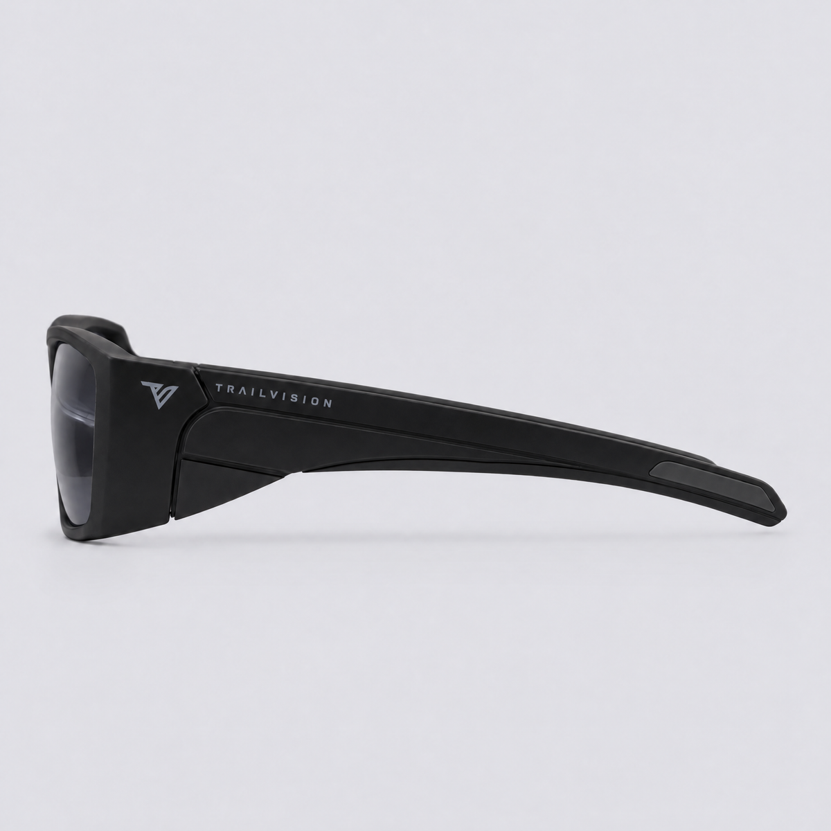 Vanguard XL Matte Black / Polarized Smoke – side view